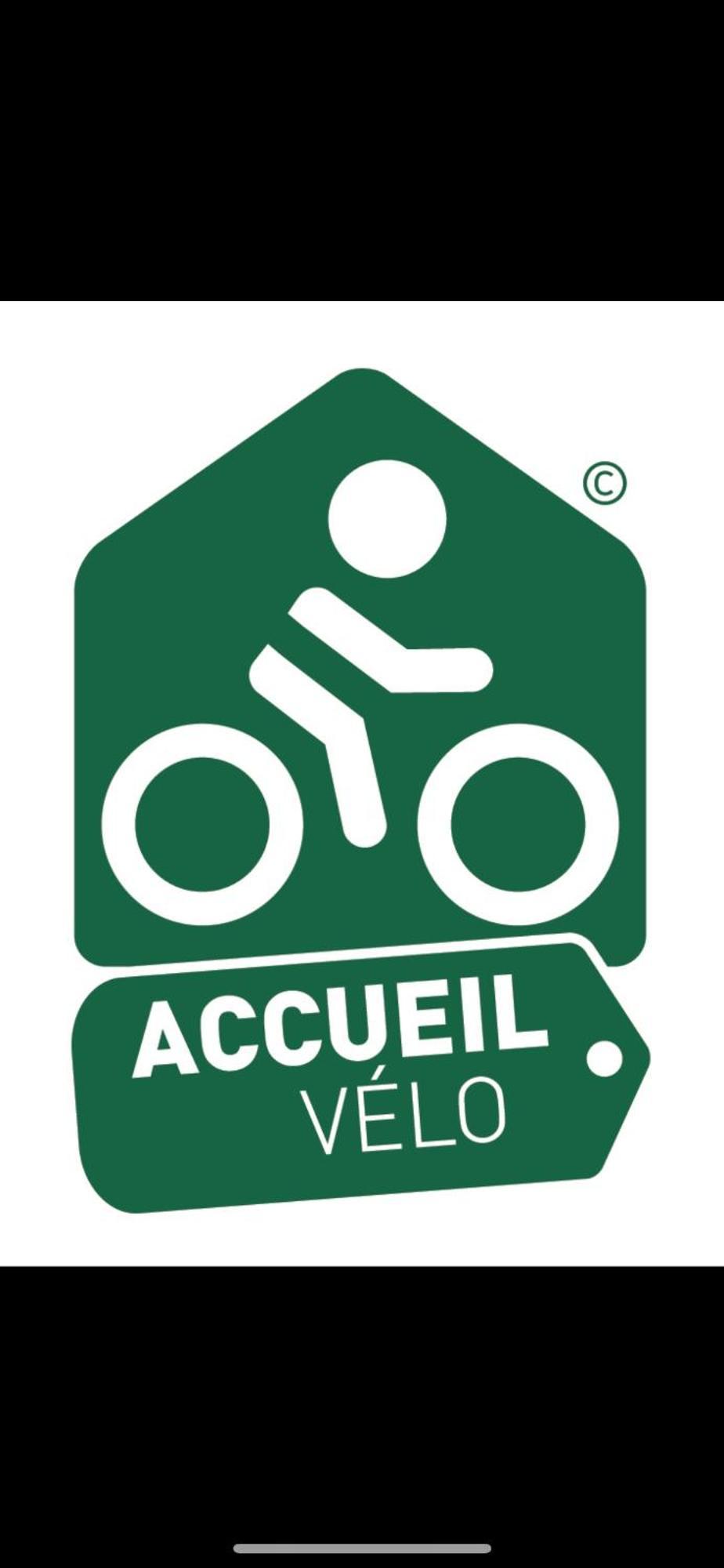 L Hirondelle 3 Acomodação com café da manhã Erondelle Exterior foto